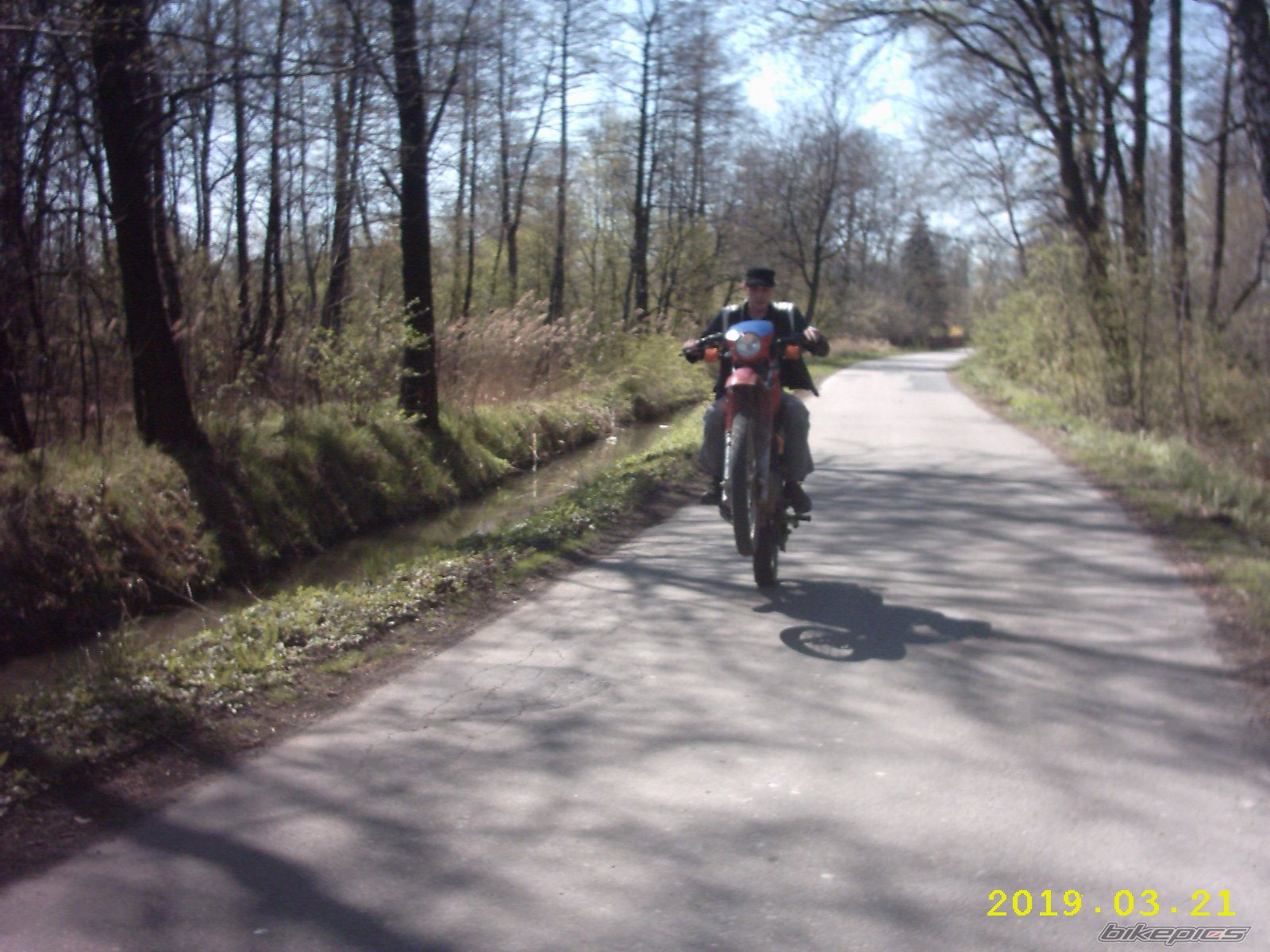 Photo 864001