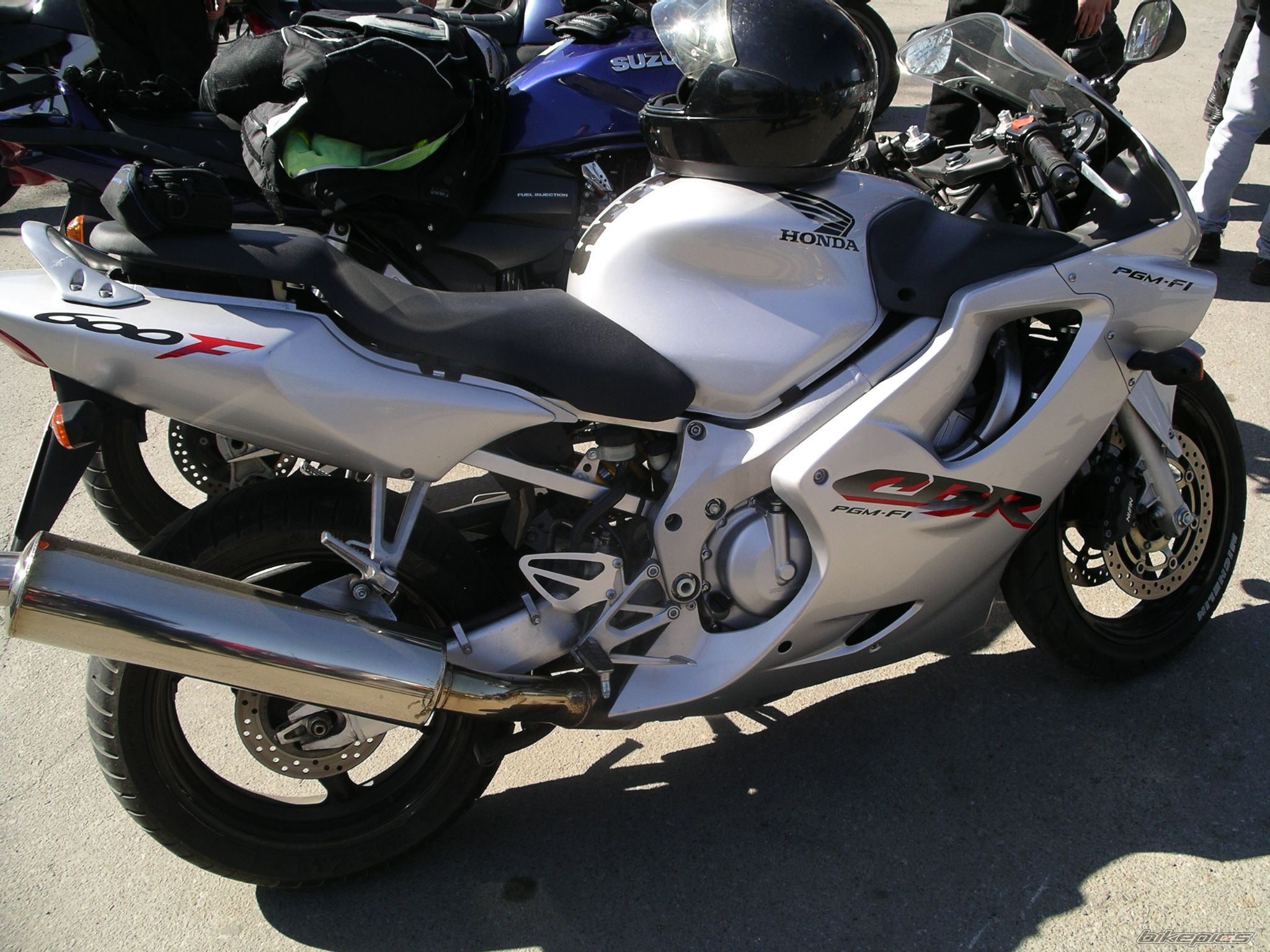 Photo 864244