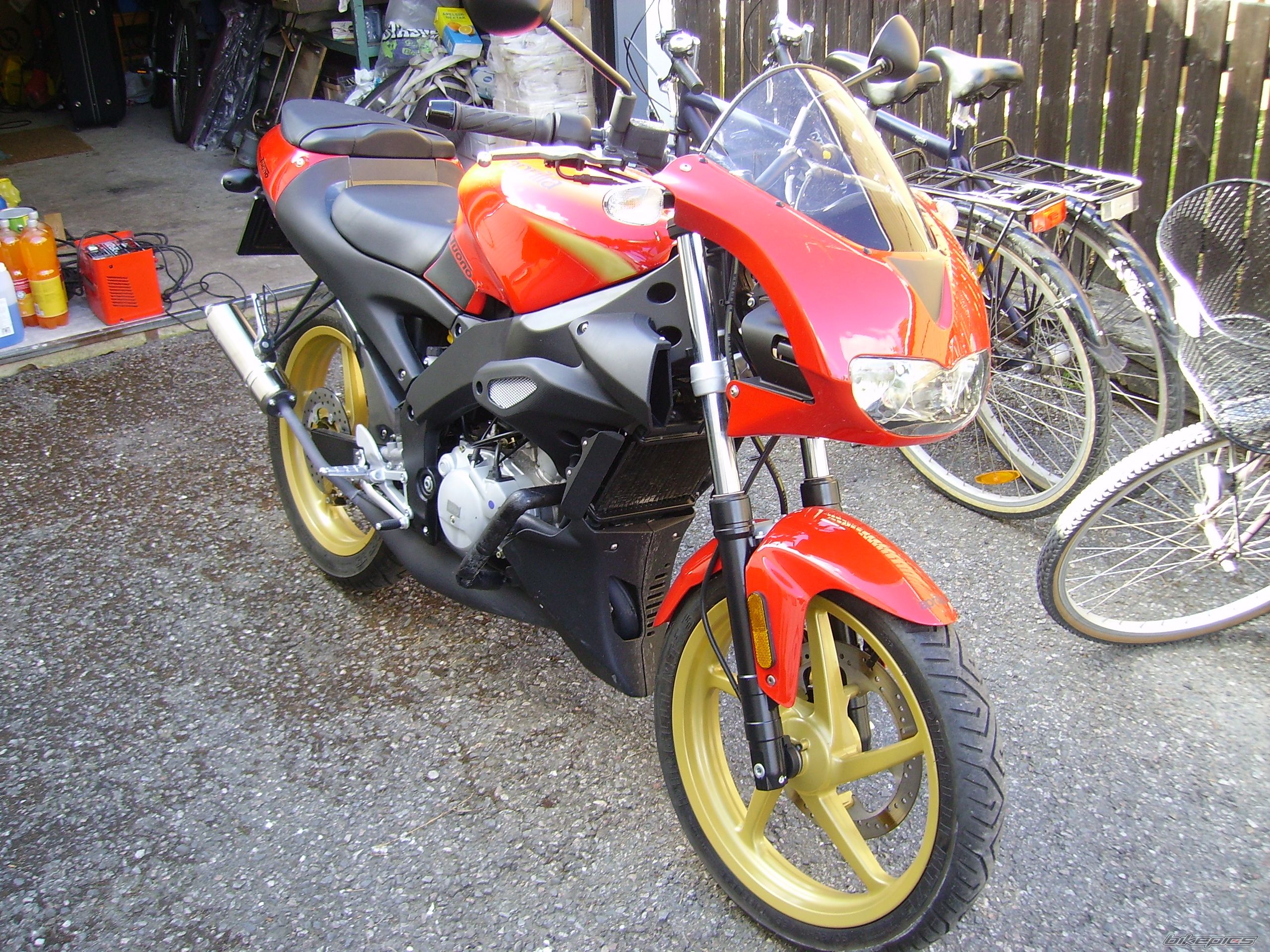 Photo 869415