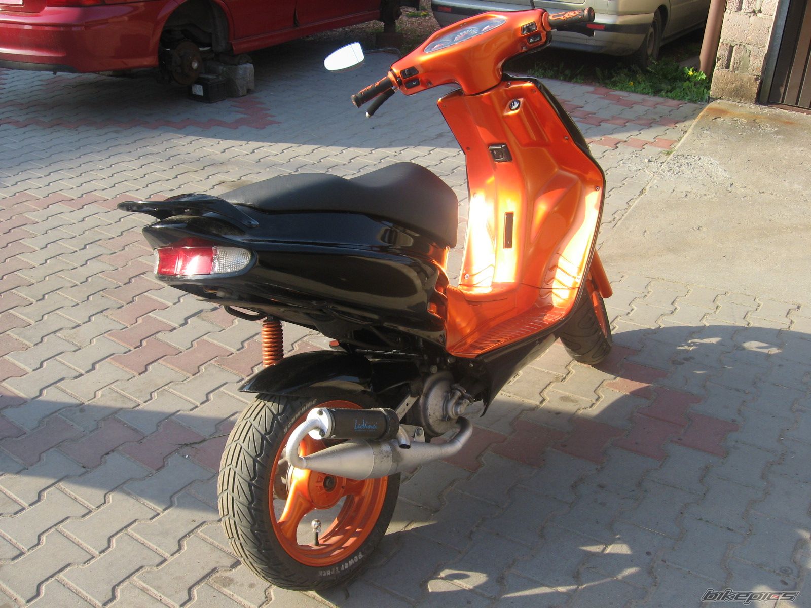 Photo 869773