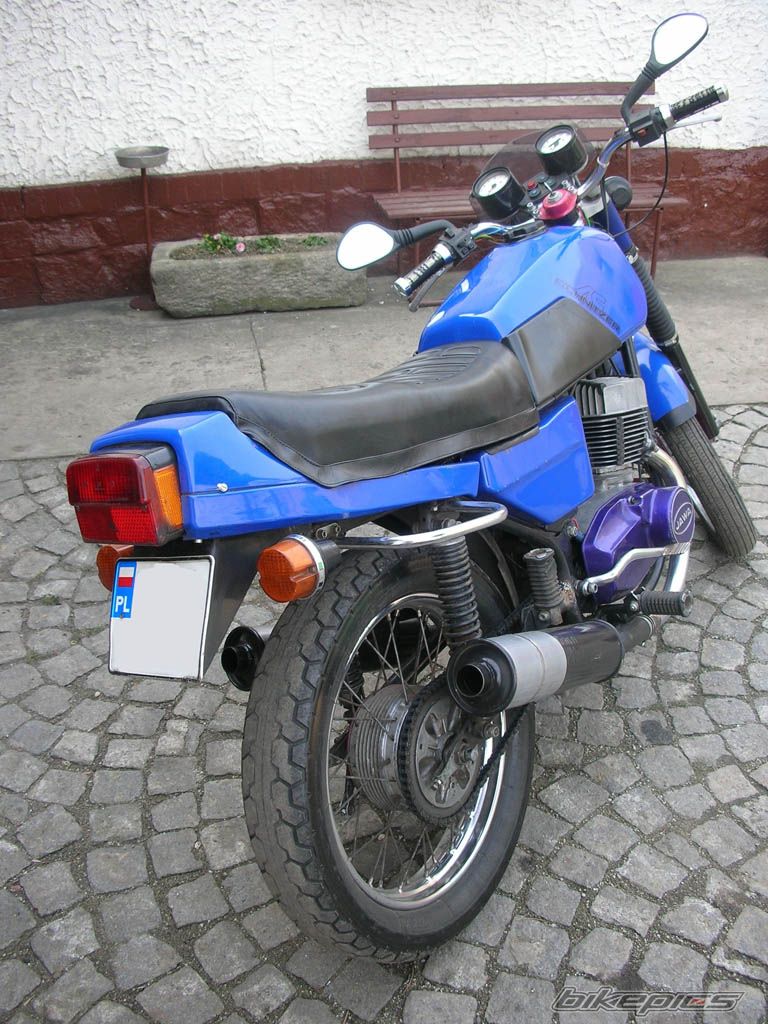 Photo 869817