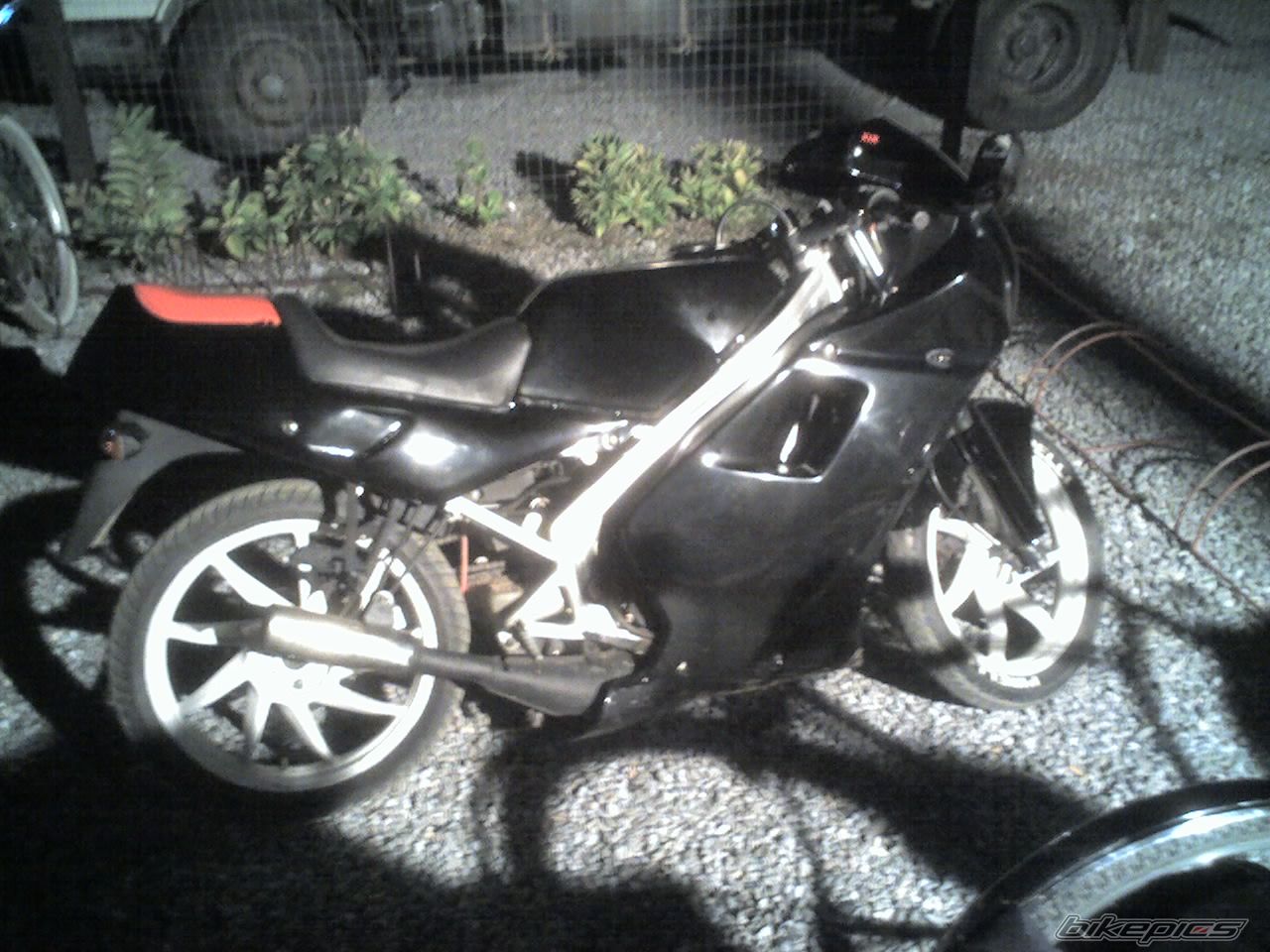 Photo 870427