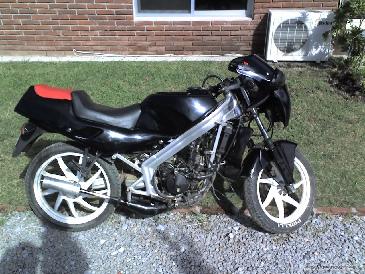 Photo 870428