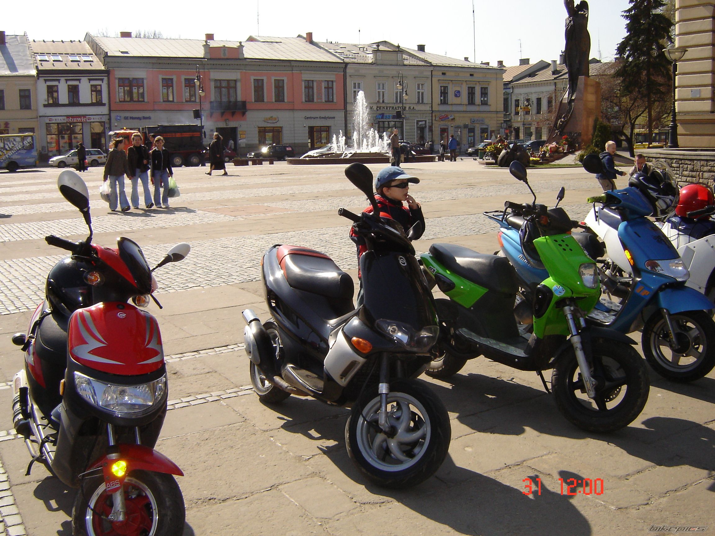 Bike Photo 870728