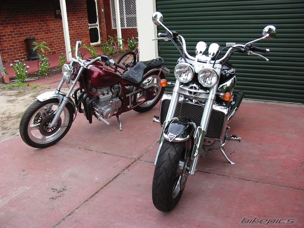 Photo 872411