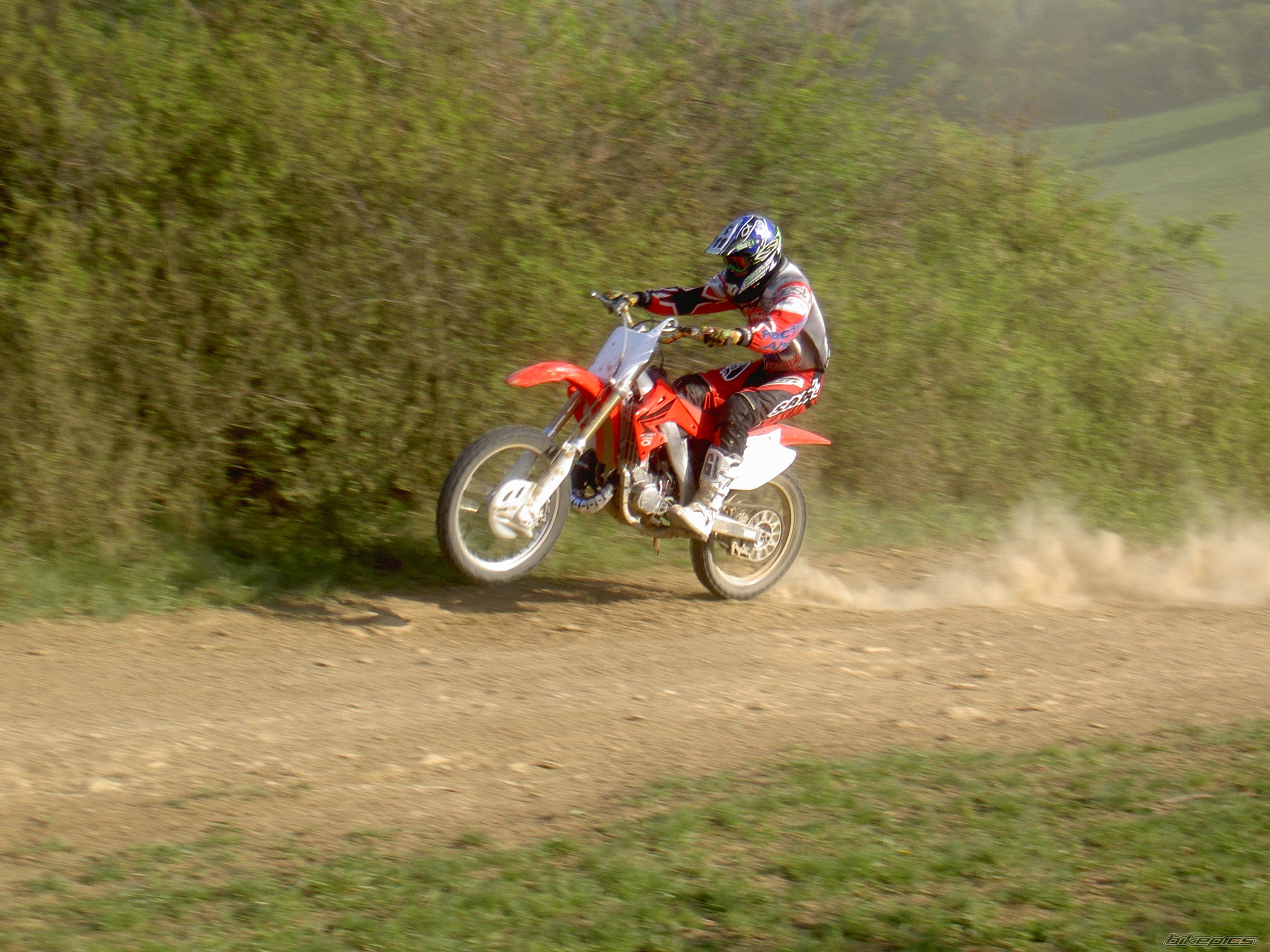 Photo 872428