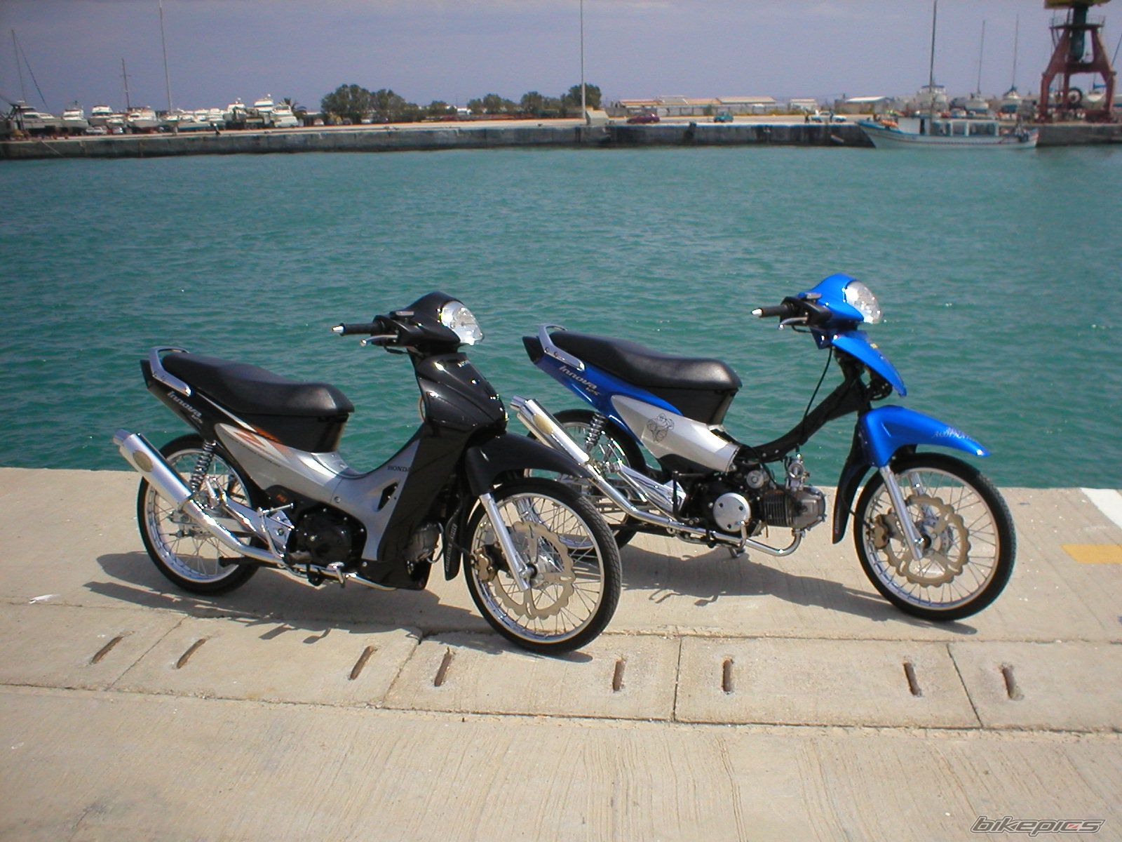 Photo 872557