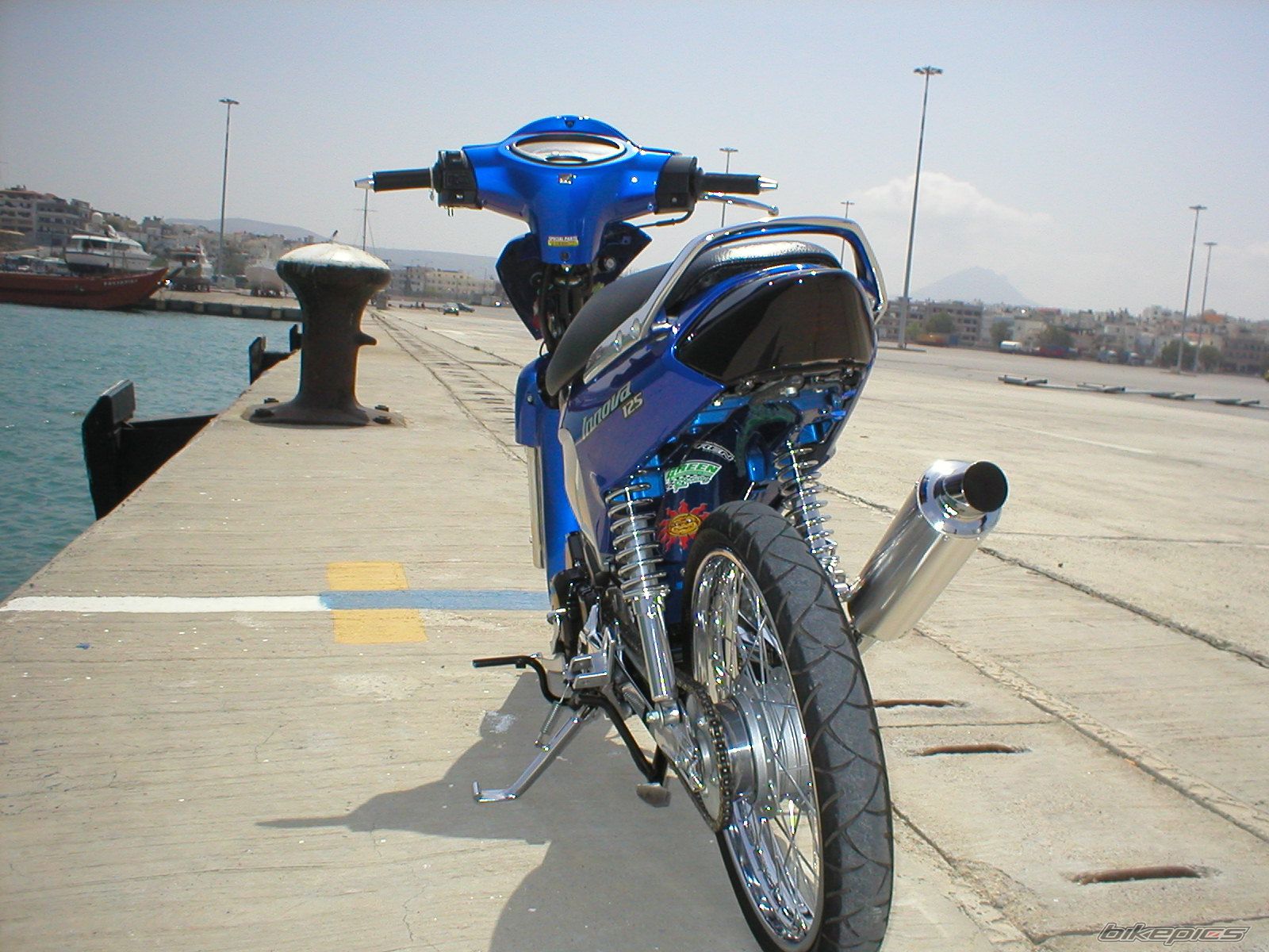 Photo 872561