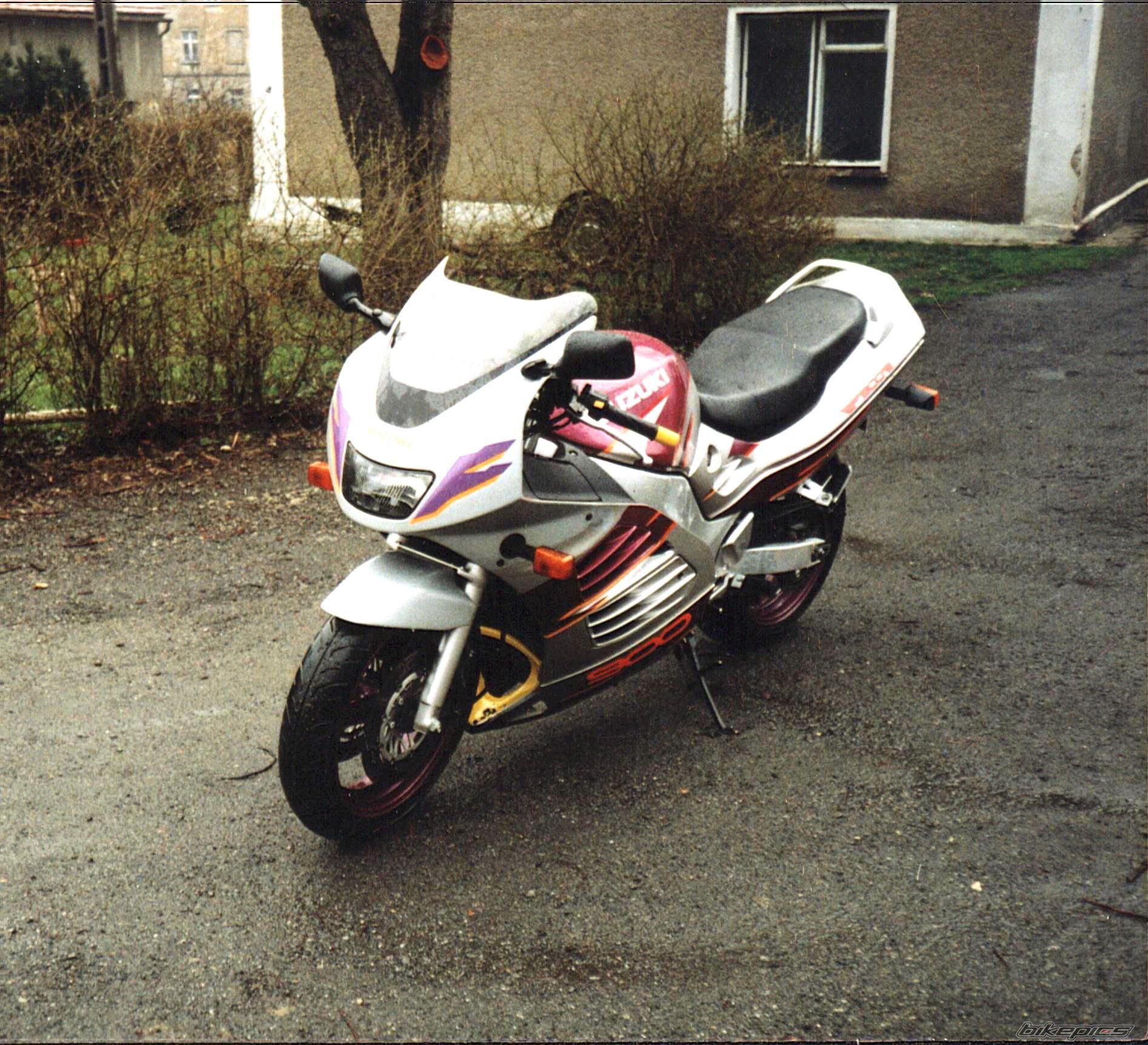 Photo 873625