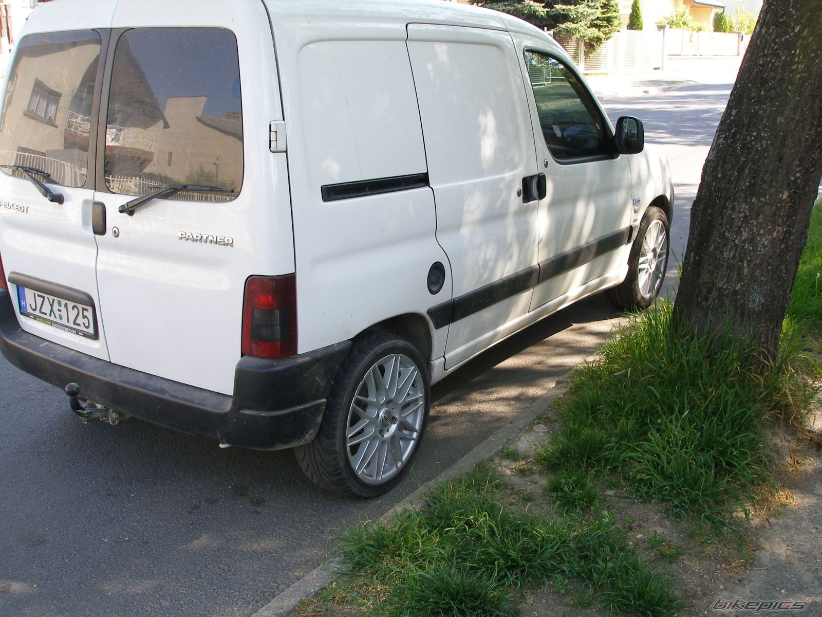 Photo 873634