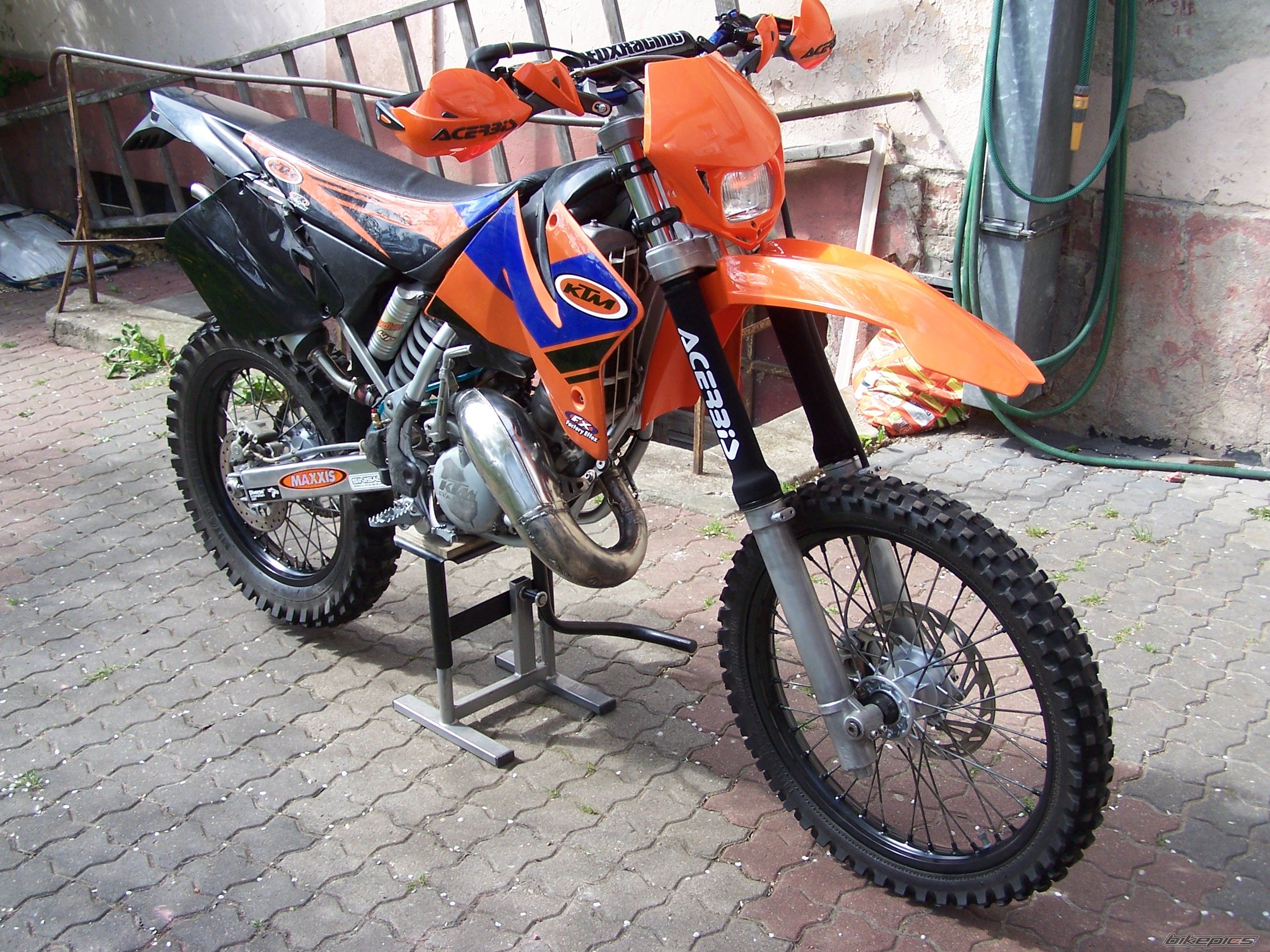 Photo 873969