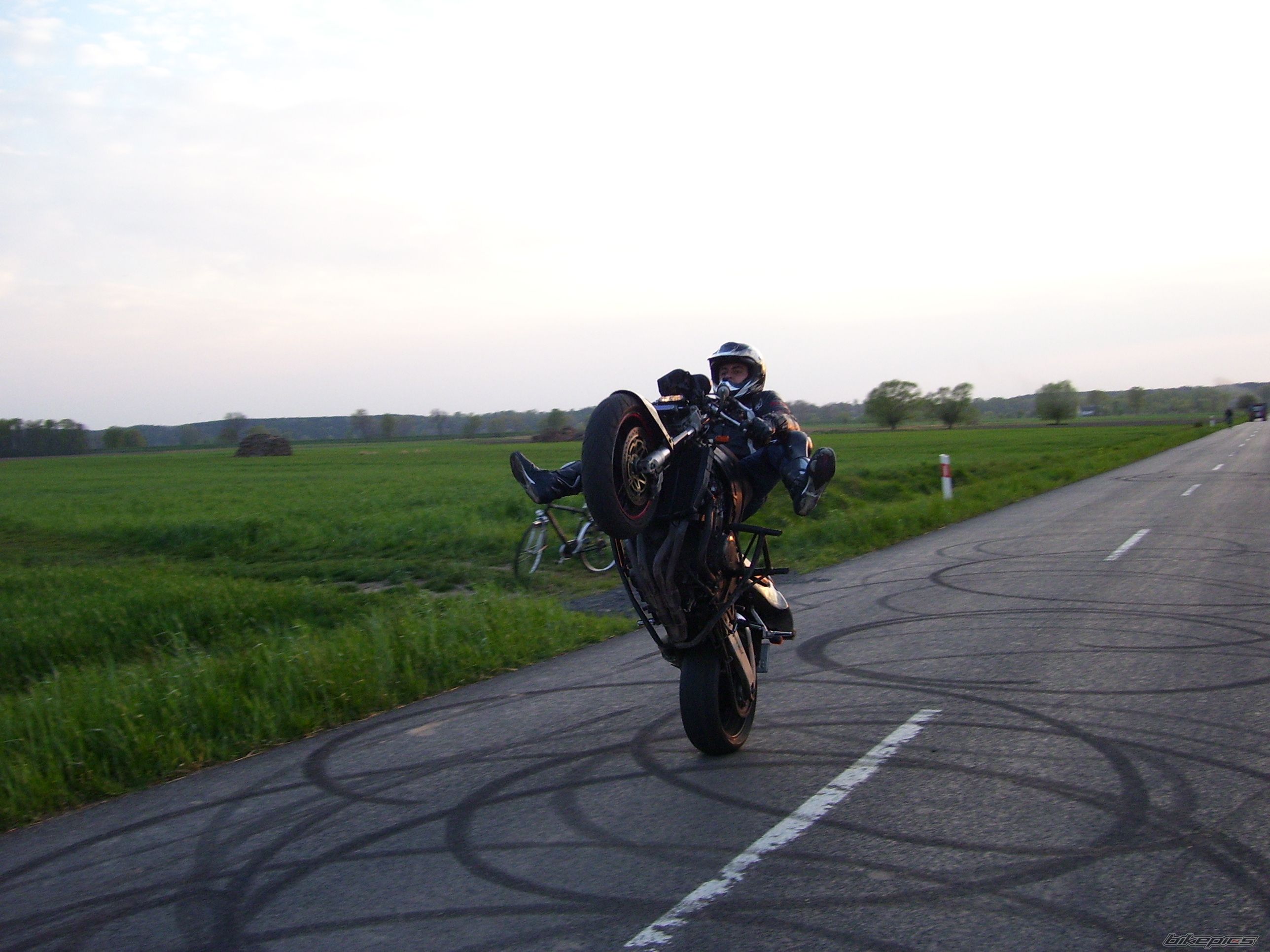 Bike Photo 874479