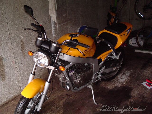 Photo 875177