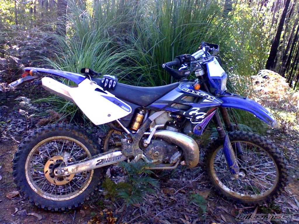 Photo 875228