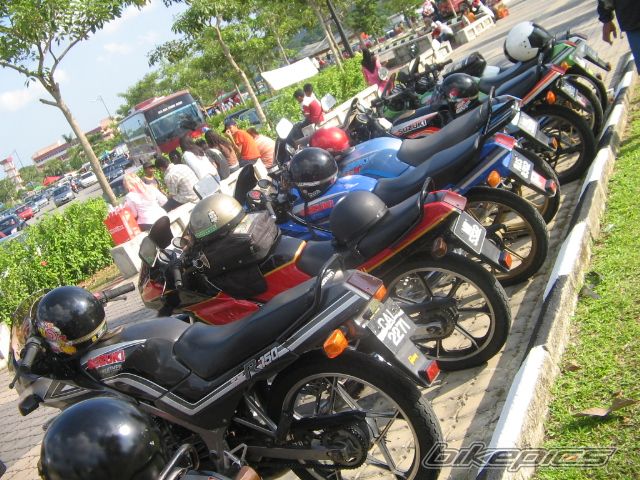 Photo 875735