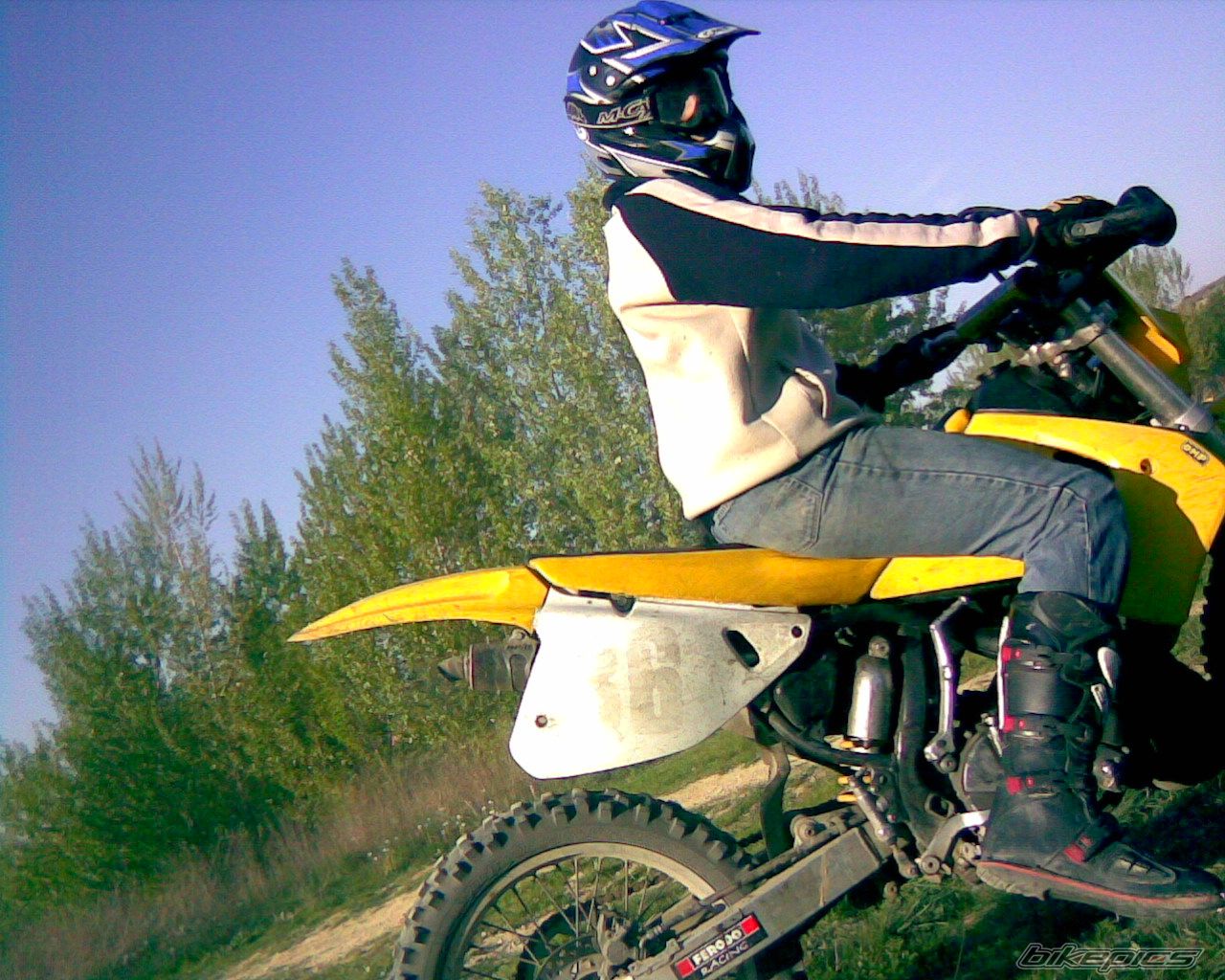 Photo 875739