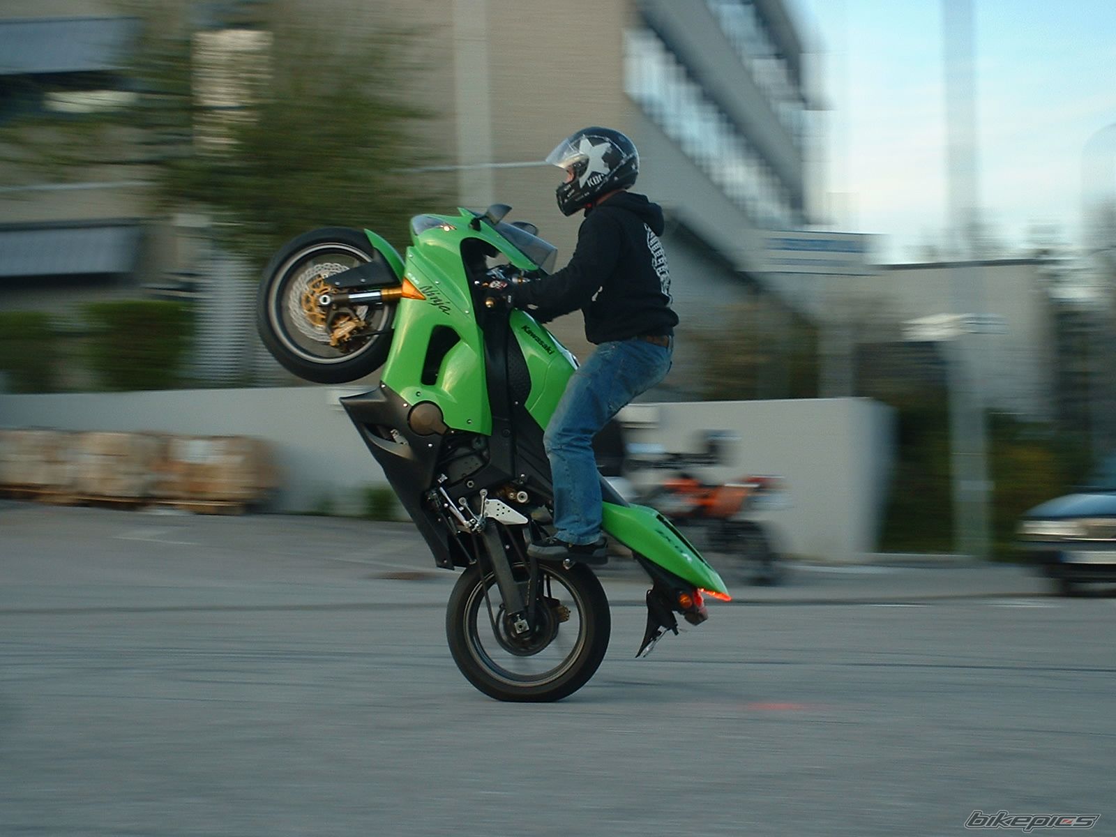 Bike Photo 875872