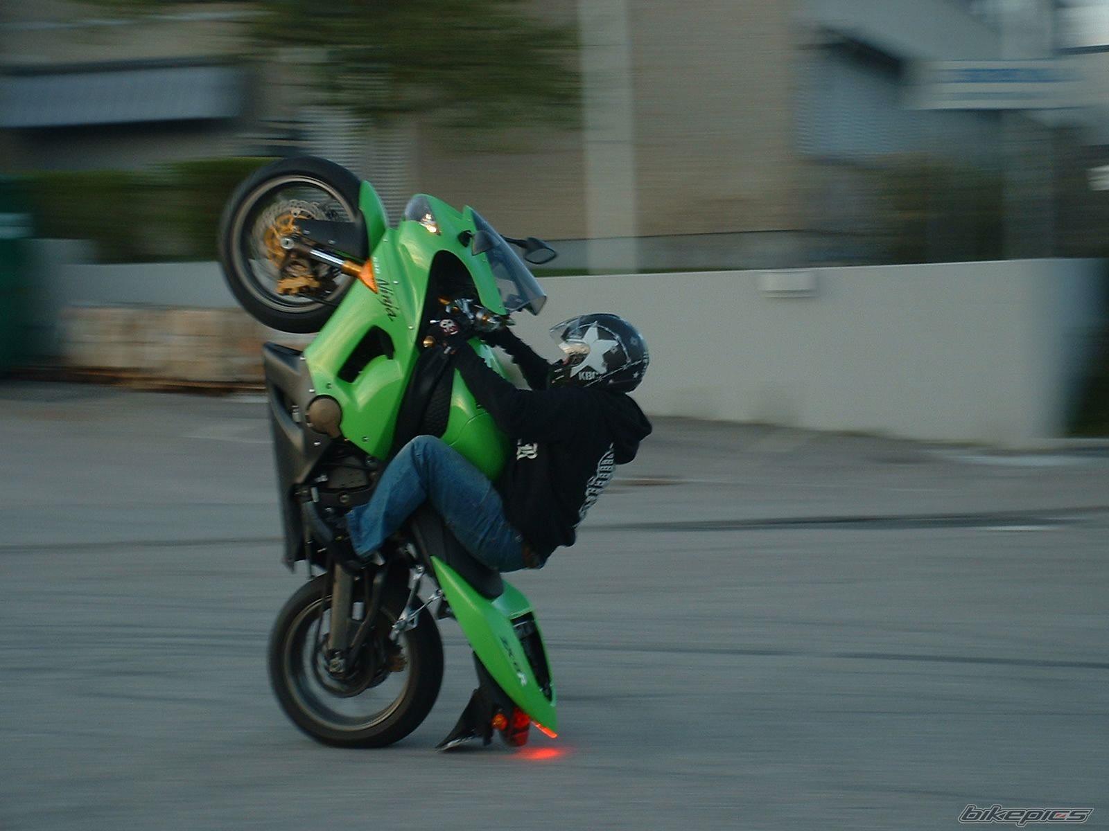 Bike Photo 875876