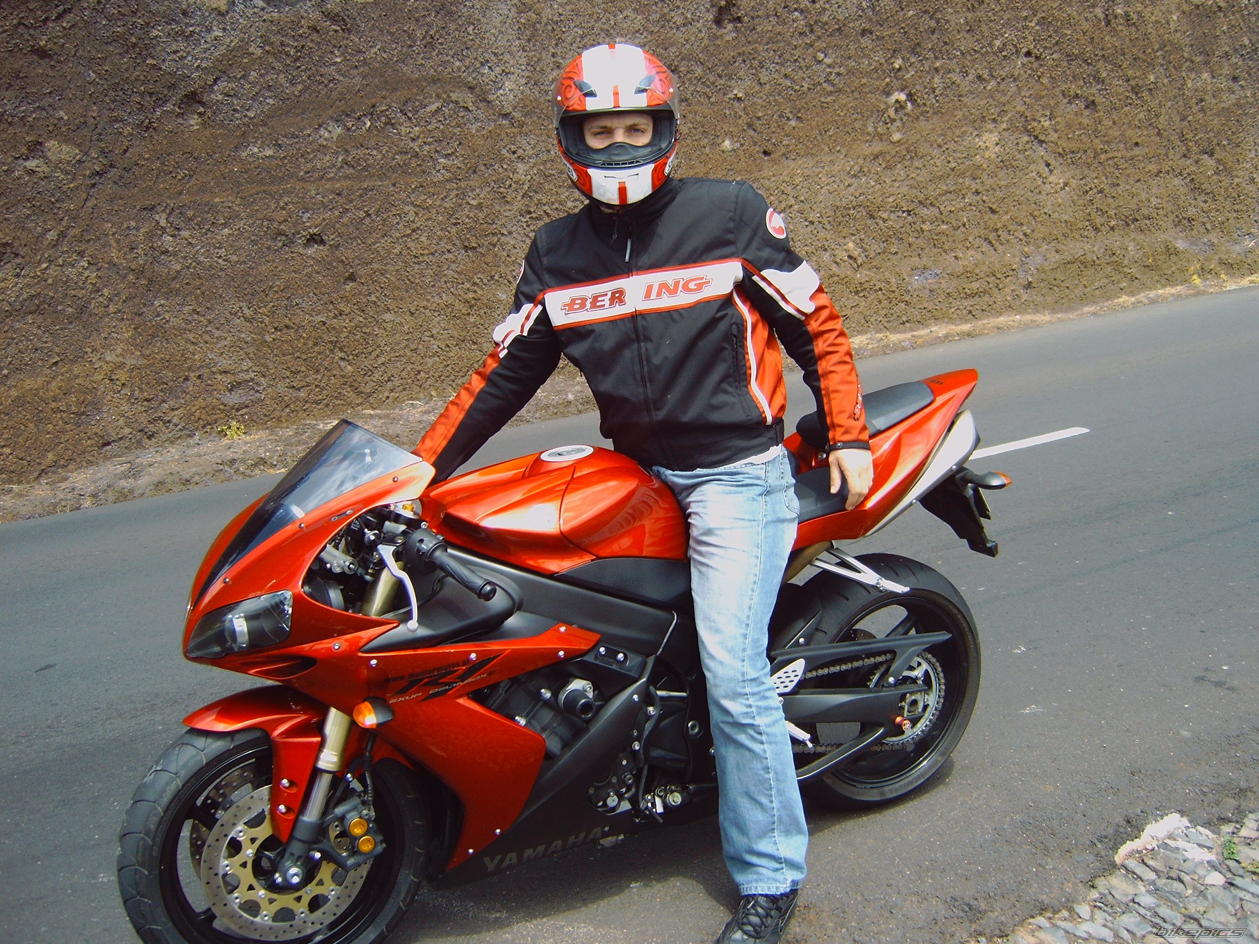 Bike Photo 875949