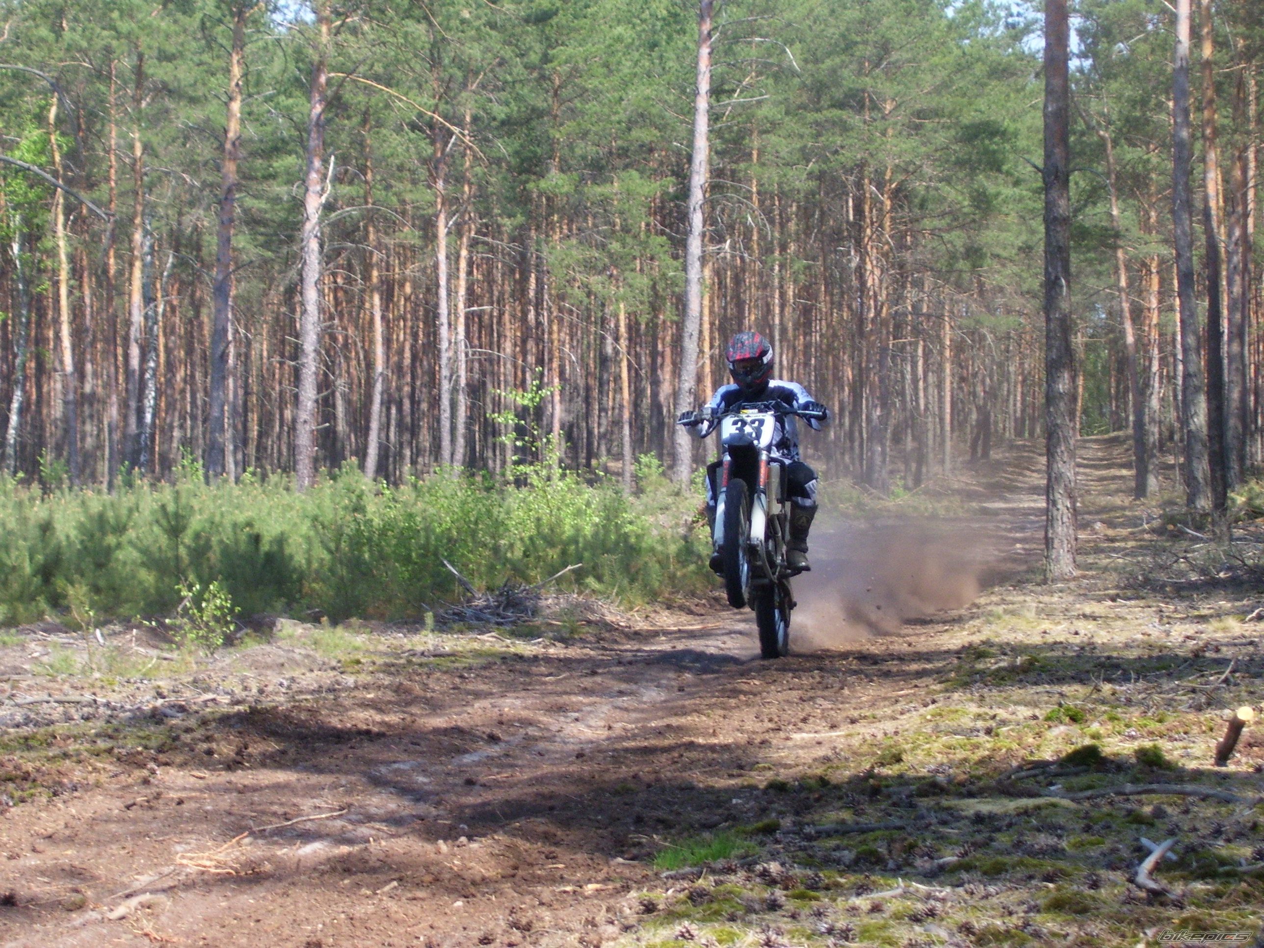 Bike Photo 877218