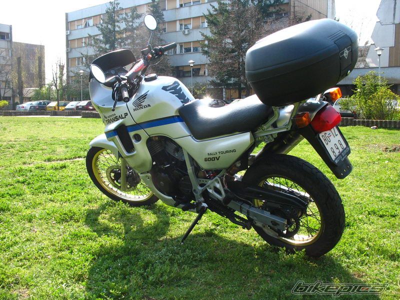Photo 877470