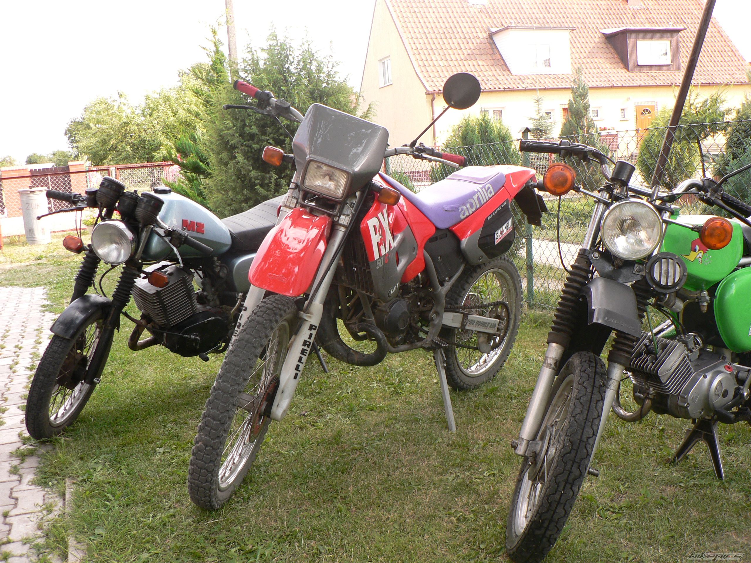 Photo 877633
