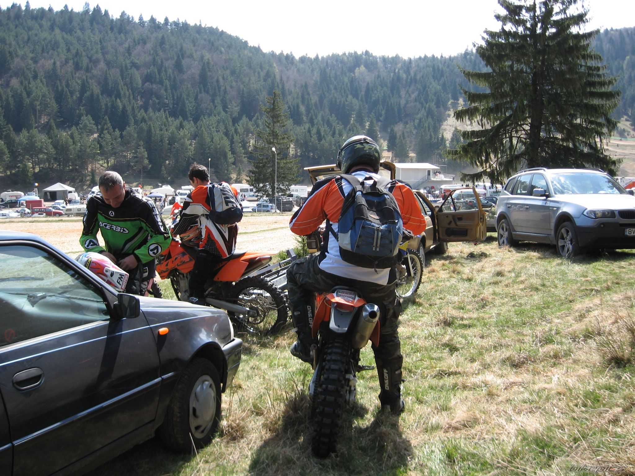 Bike Photo 877804
