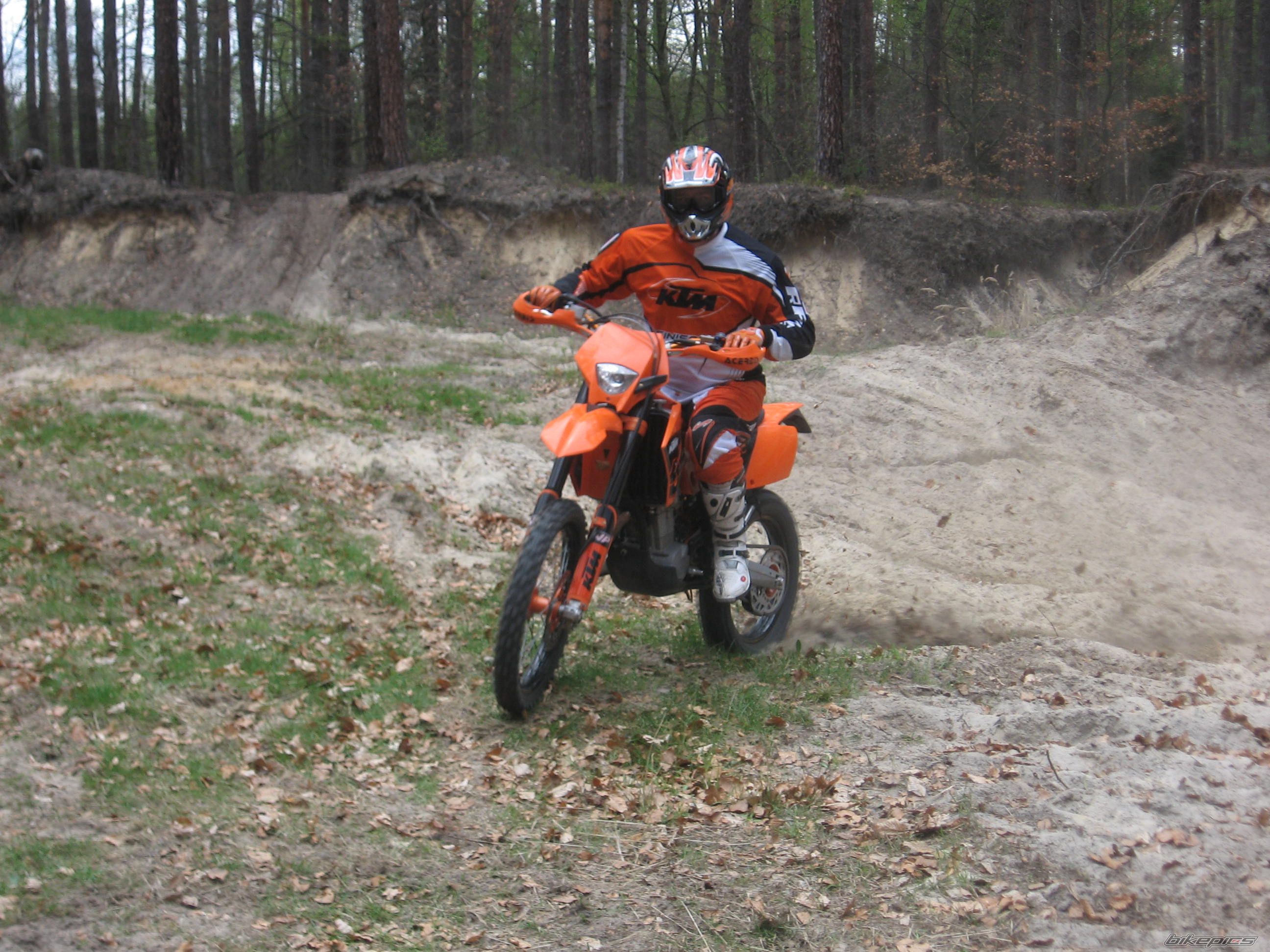Bike Photo 877977