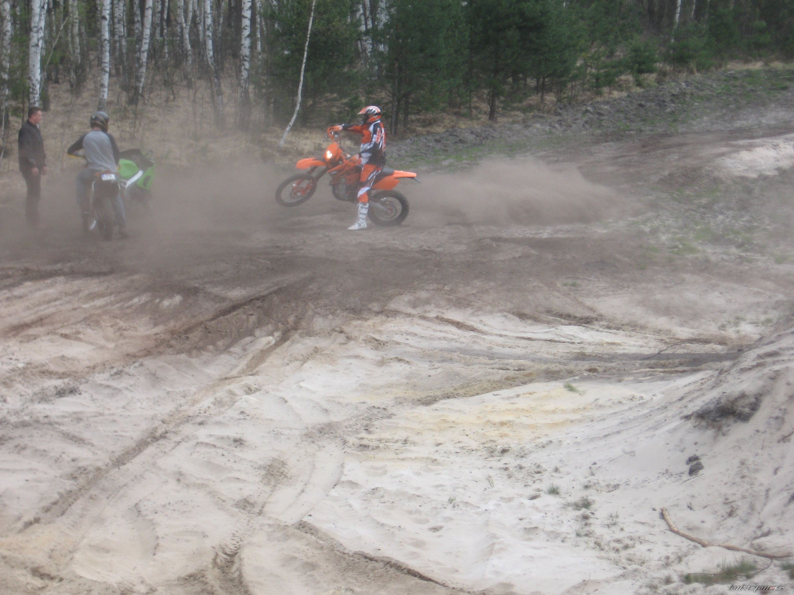Bike Photo 877989