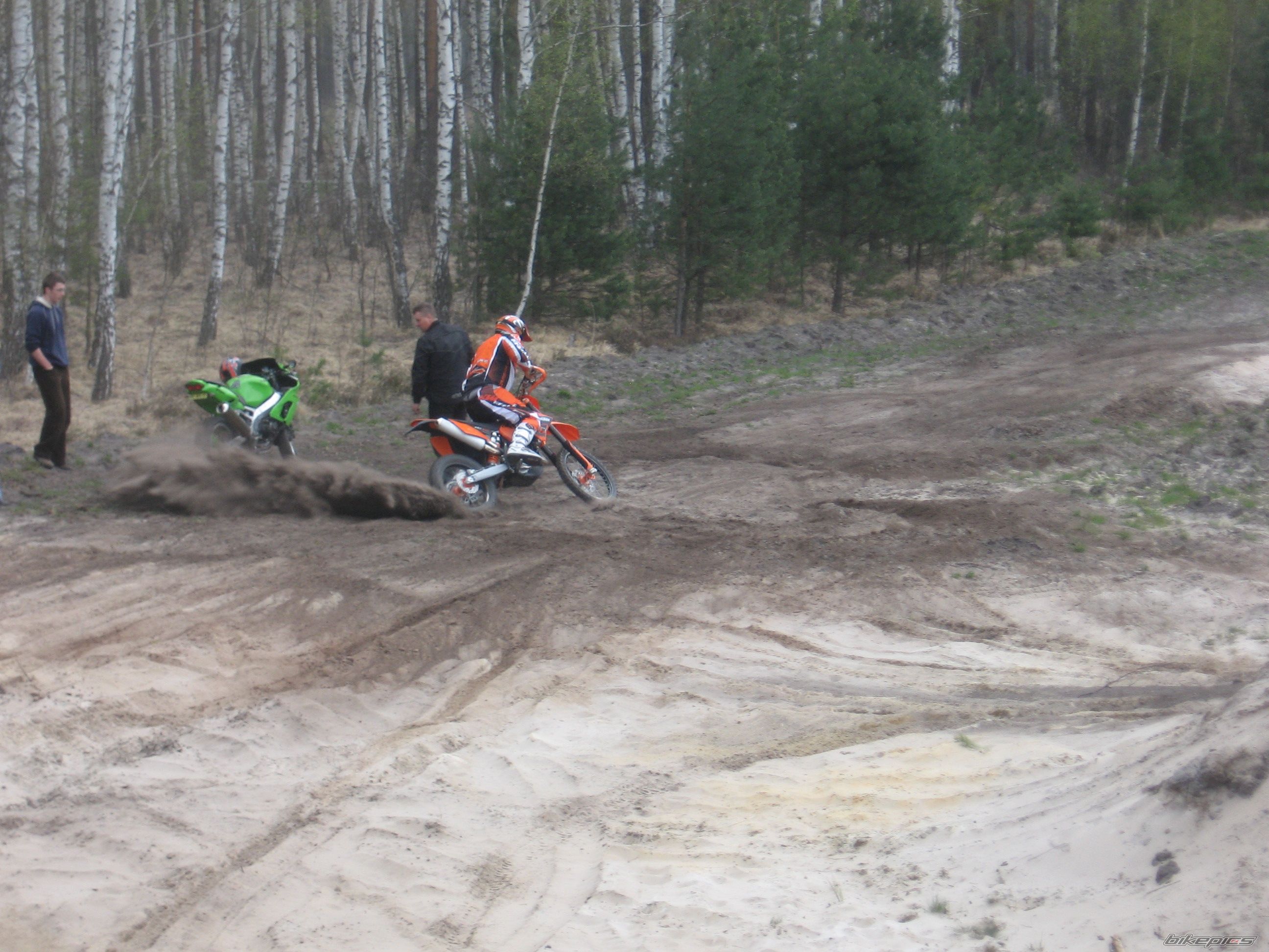 Bike Photo 877991