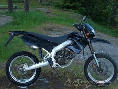 Bike Photo 878123