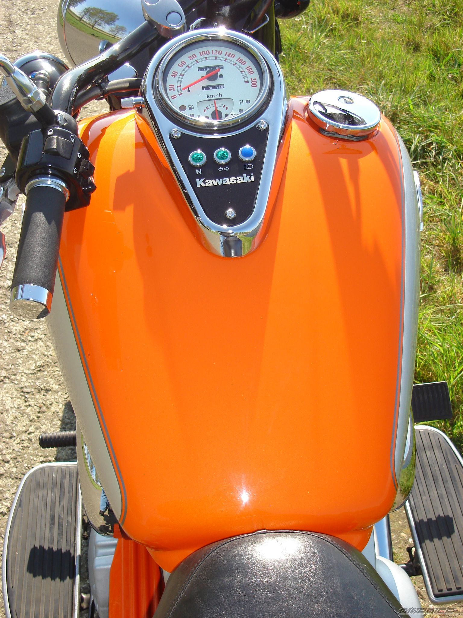Photo 878195