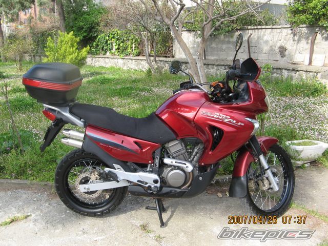 Photo 878368