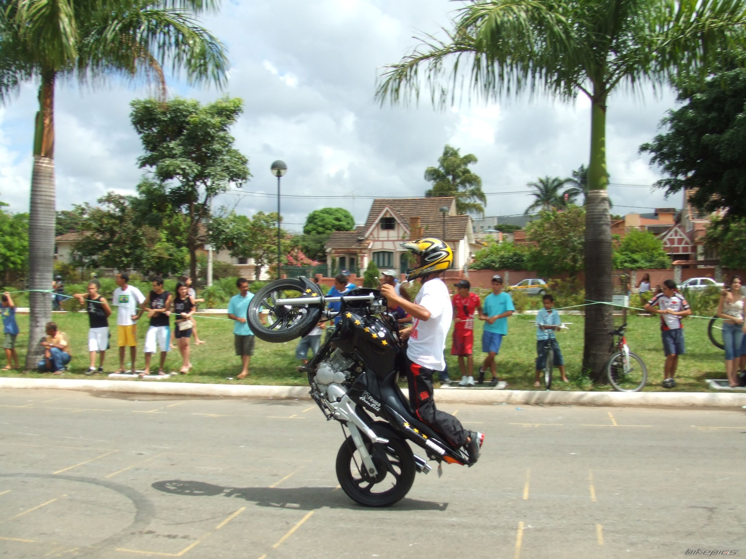 Bike Photo 878674