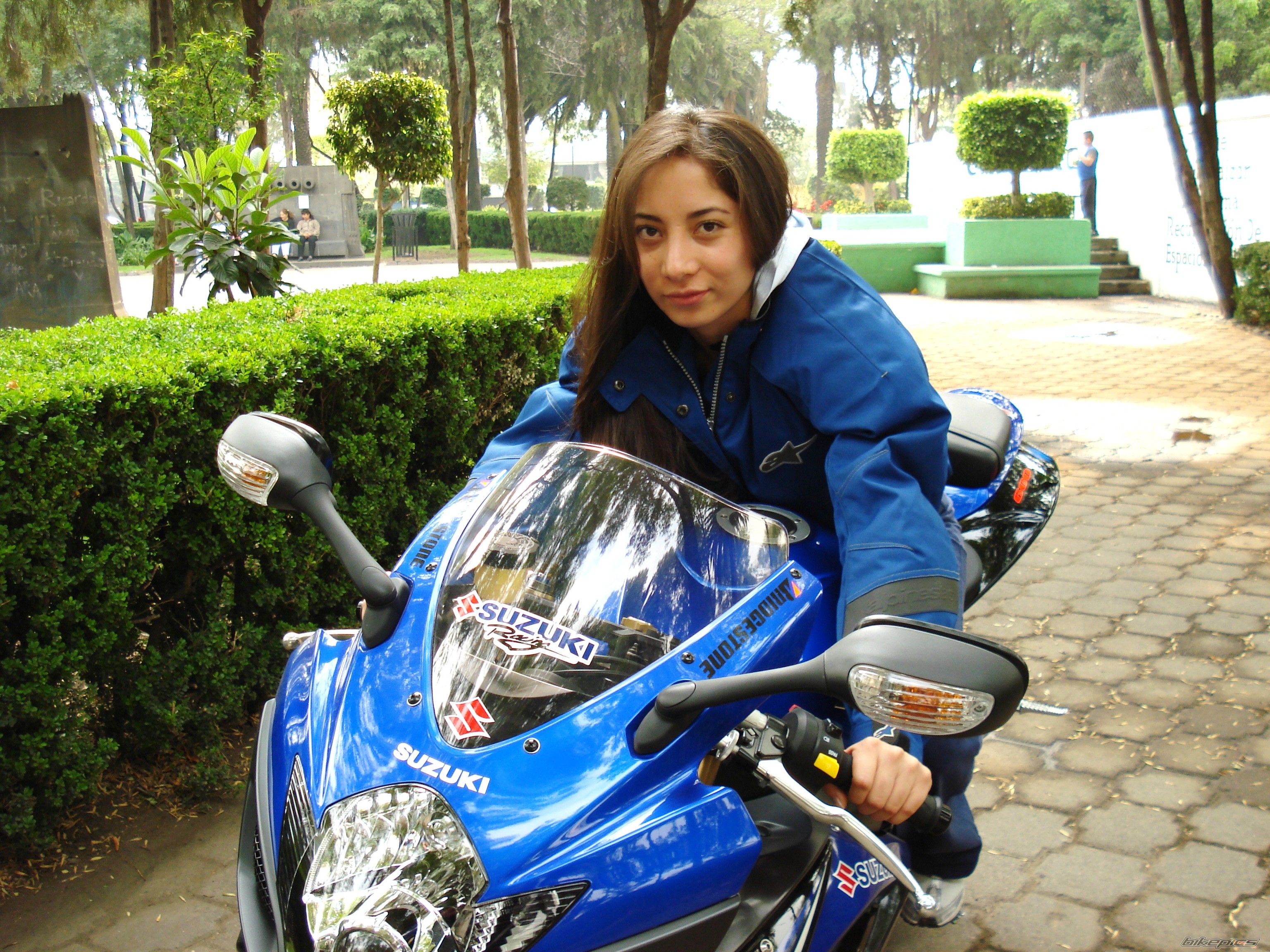 Bike Photo 878725