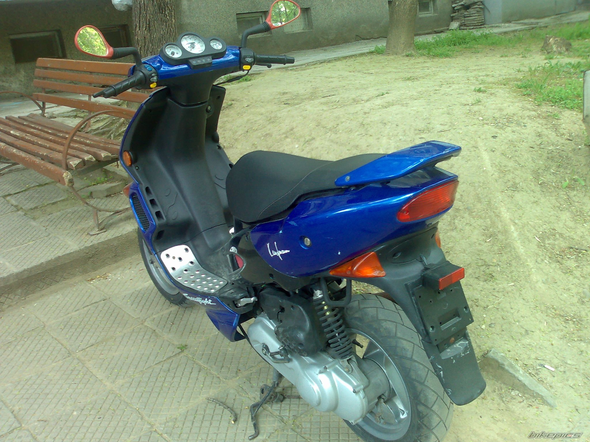 Bike Photo 878876