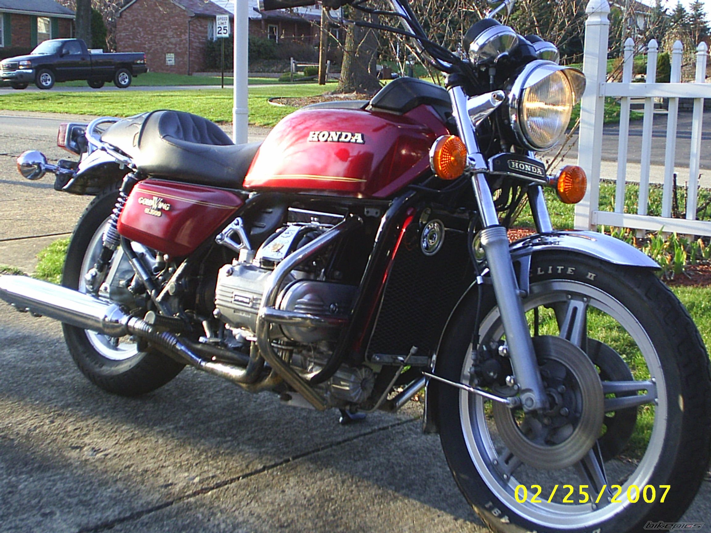 Bike Photo 878994