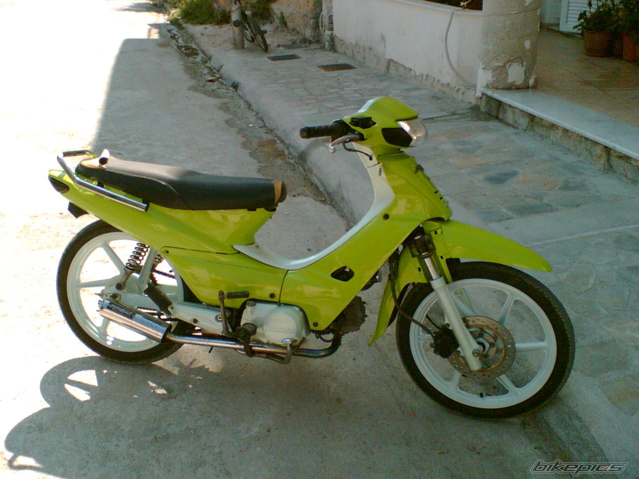 Photo 878999