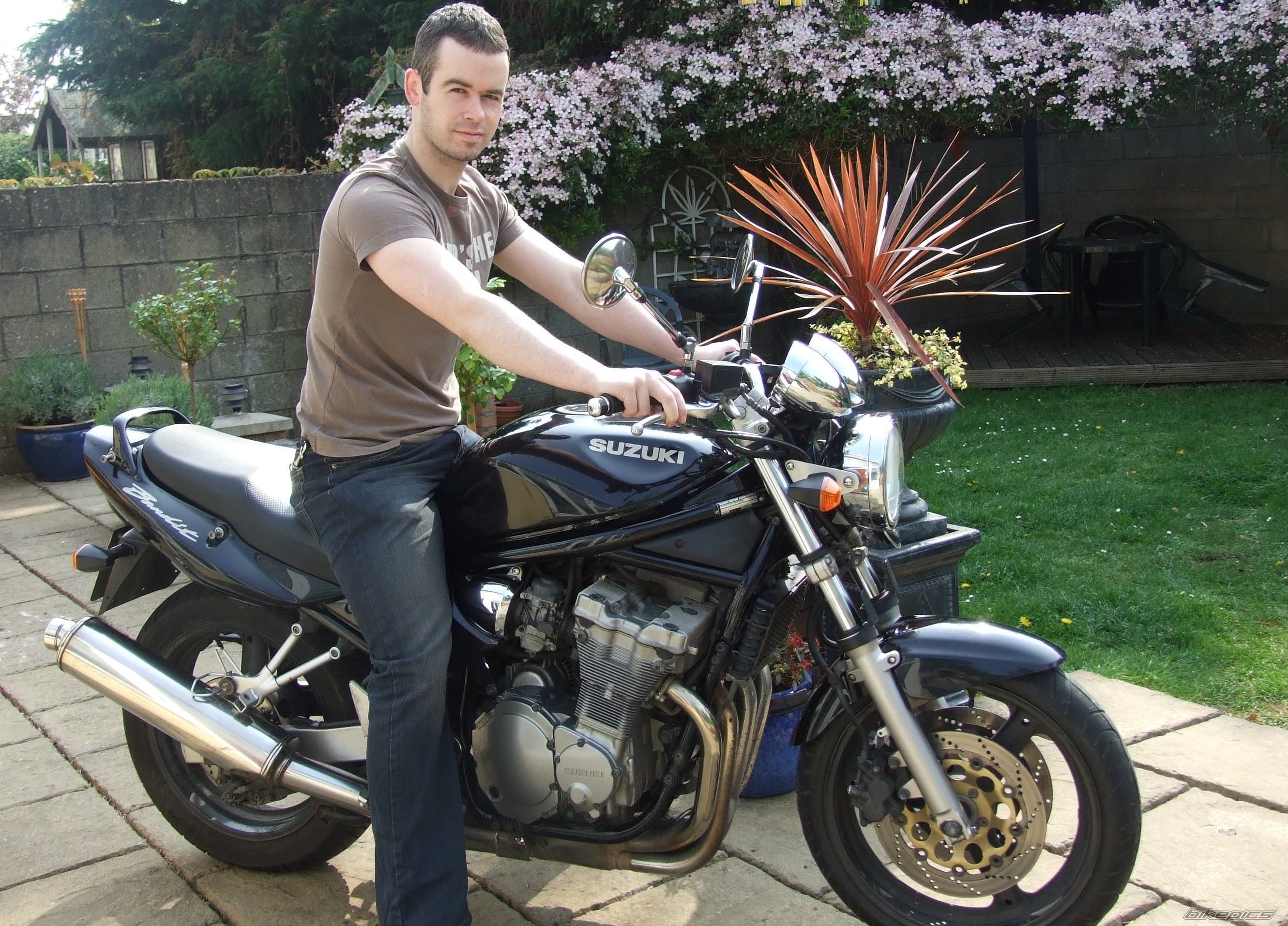 Bike Photo 879481