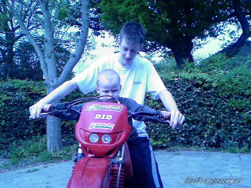 Bike Photo 879543