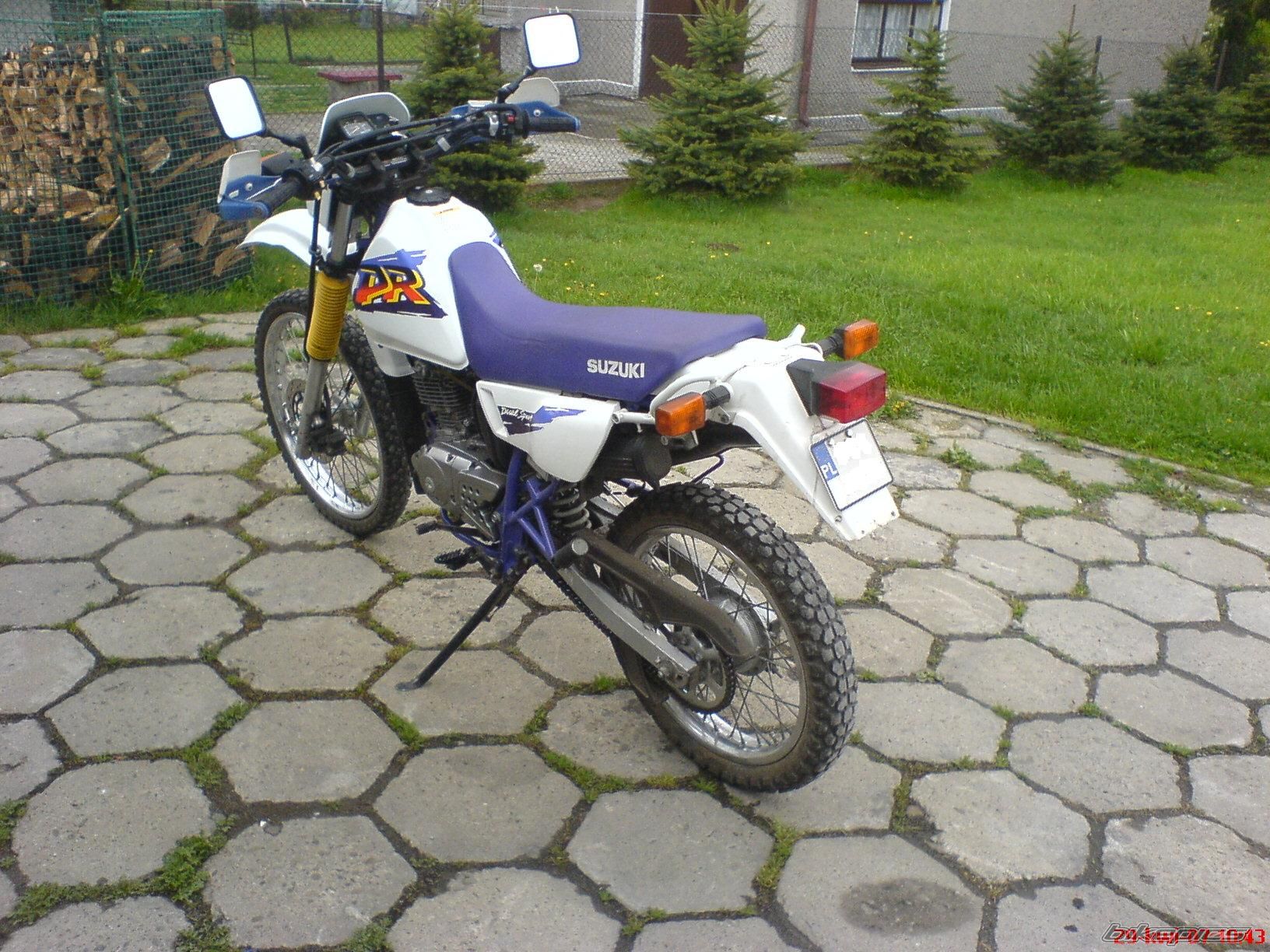 Photo 879889