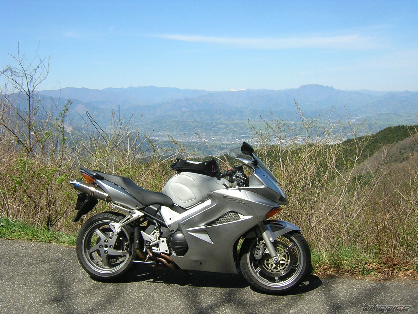 Bike Photo 879912