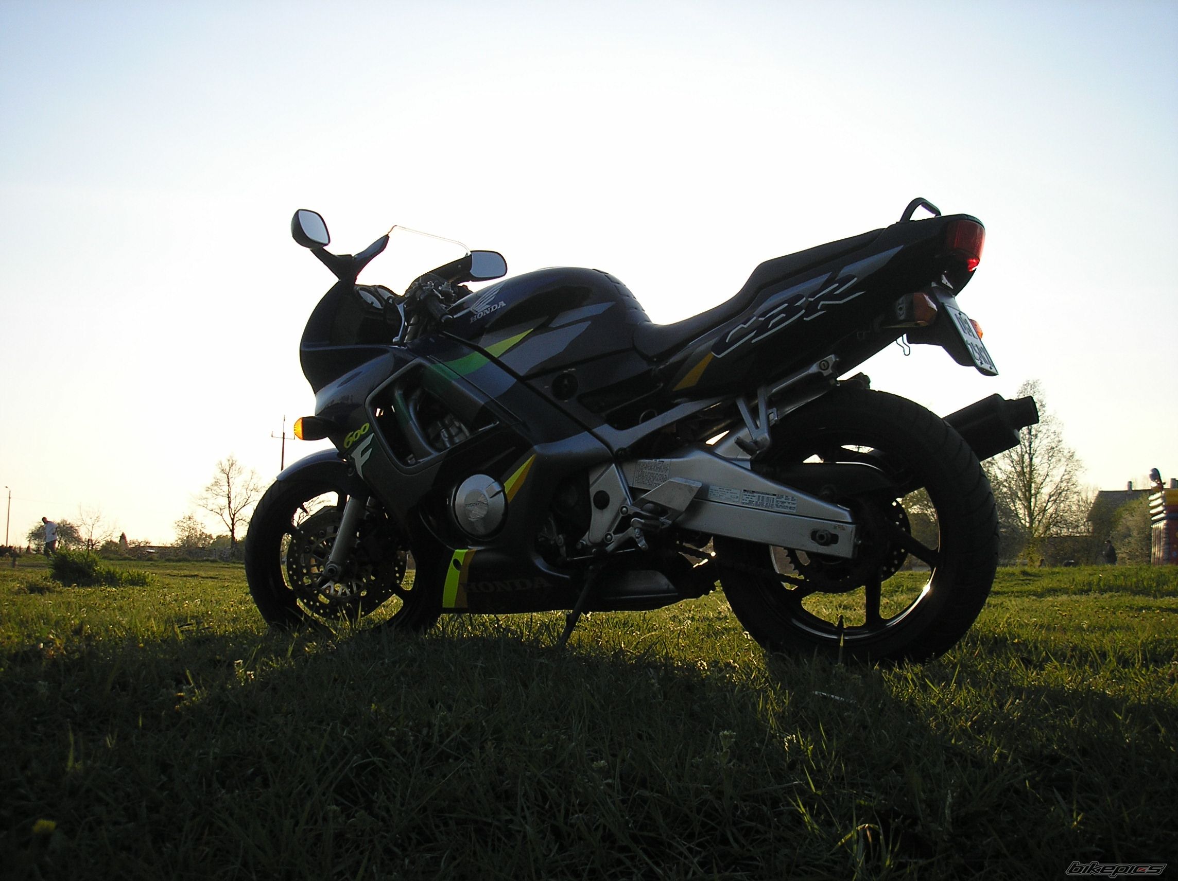 Bike Photo 880002