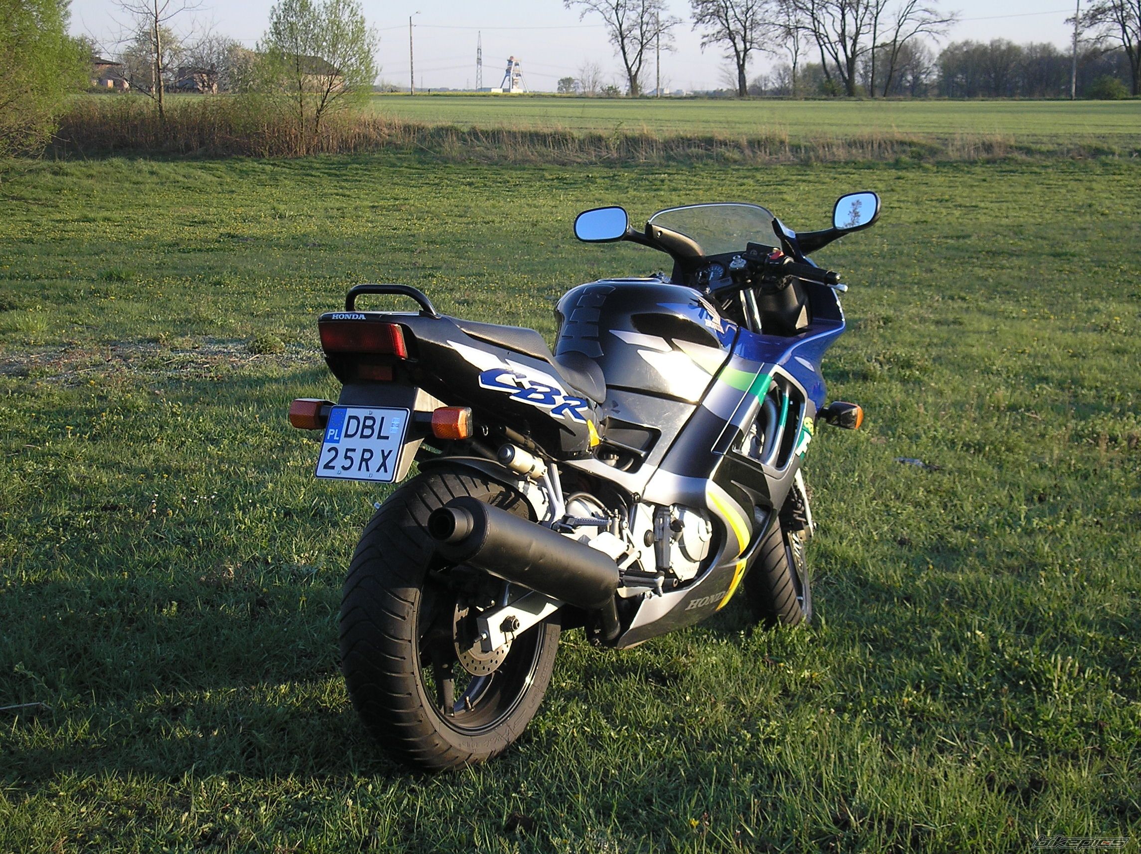 Bike Photo 880004