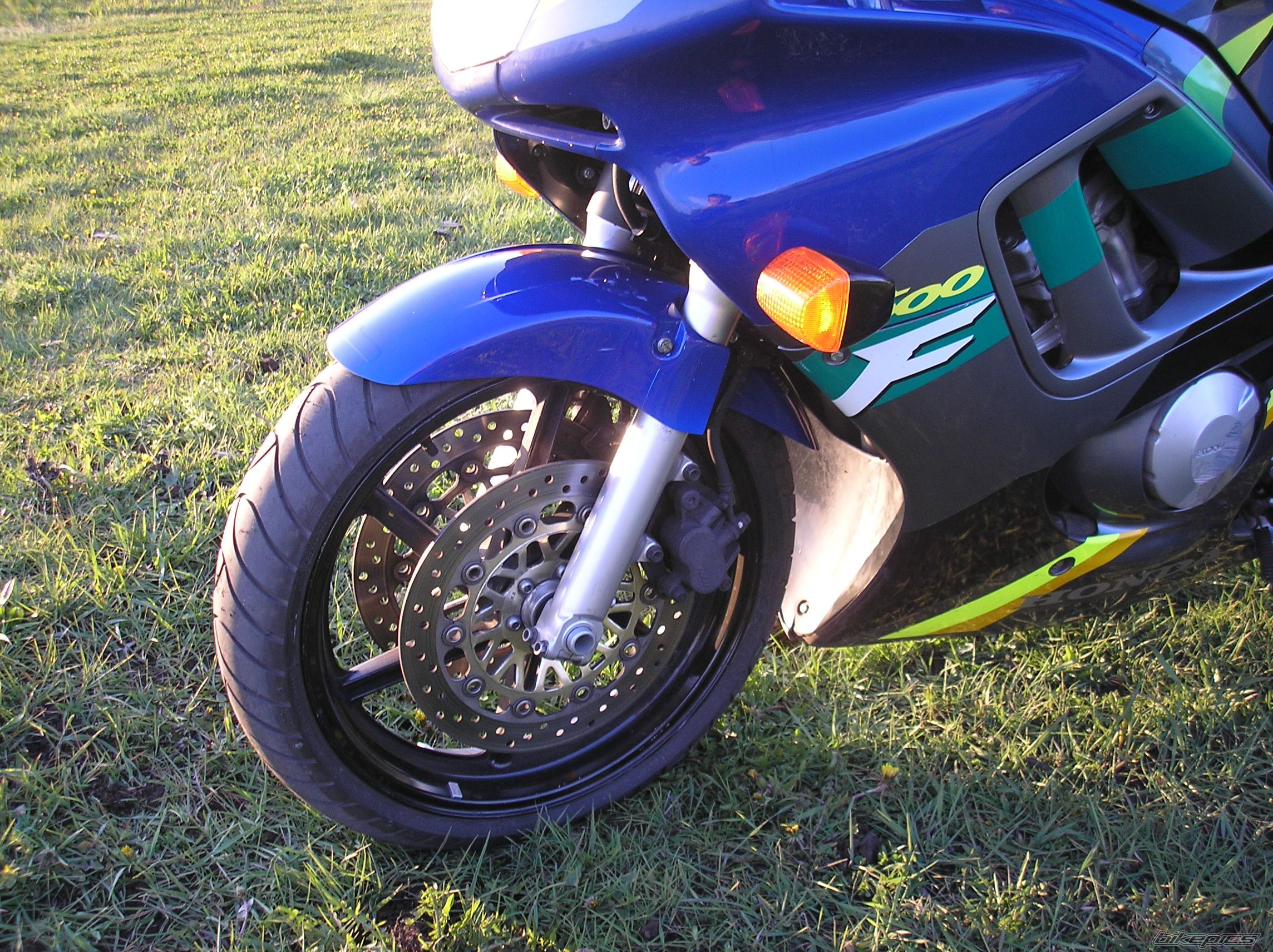 Bike Photo 880010