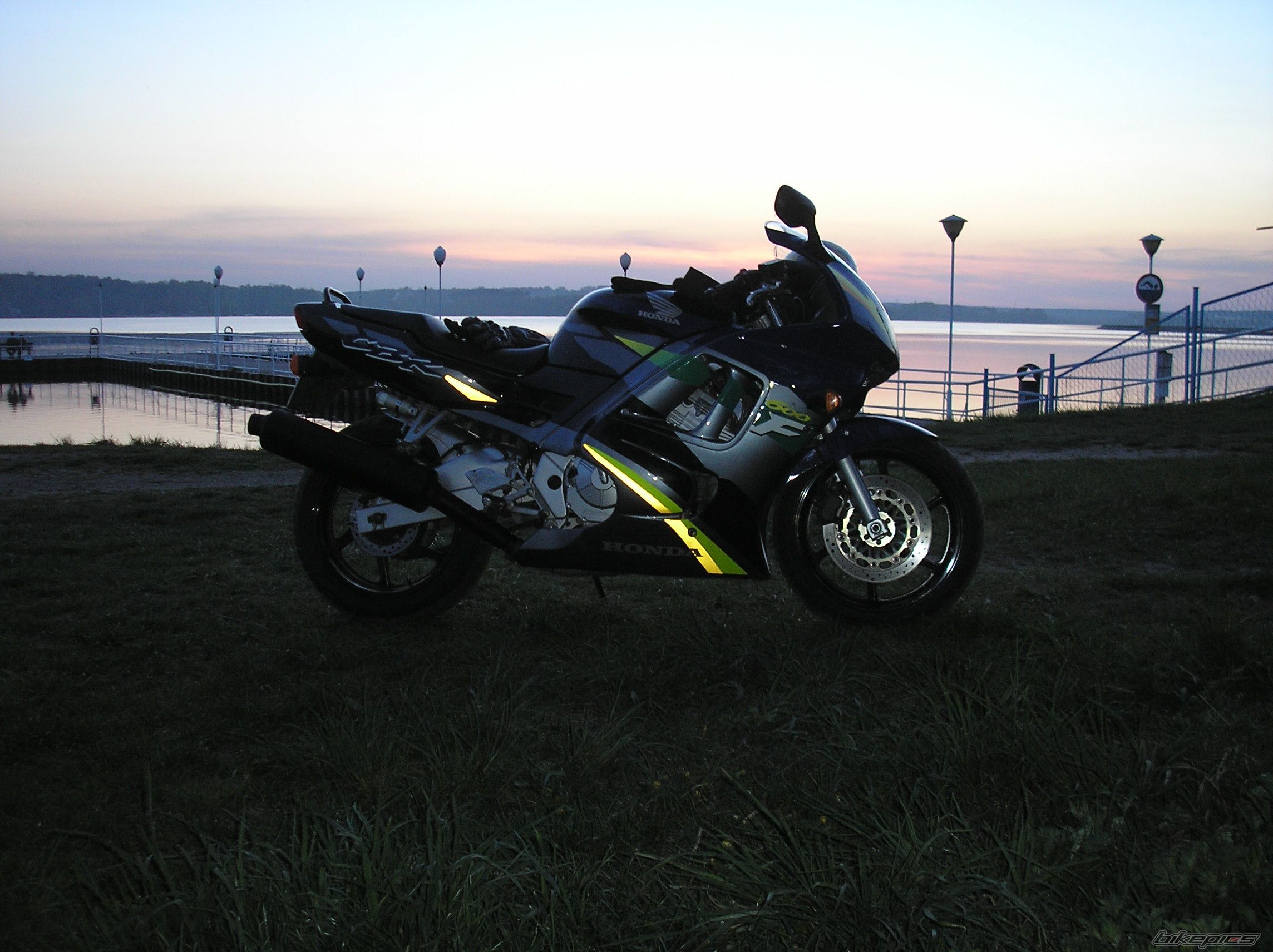 Bike Photo 880014