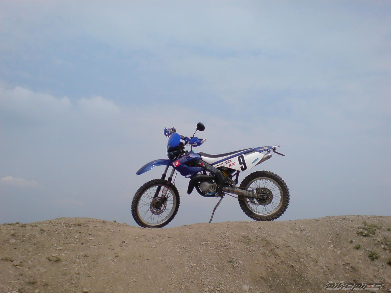 Photo 880121
