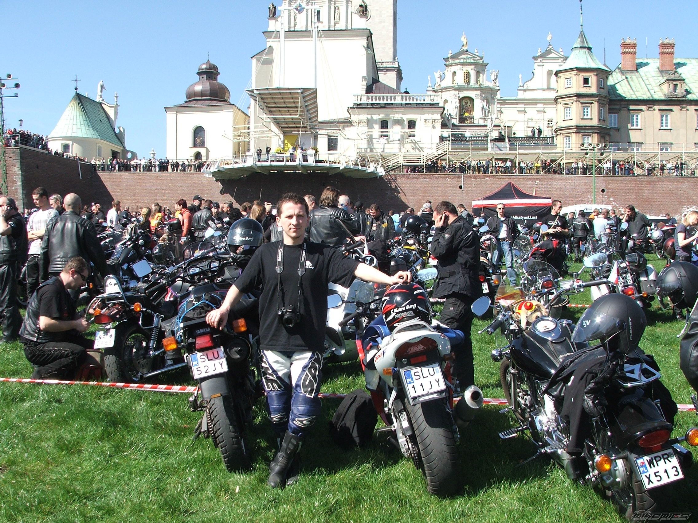 Bike Photo 880224