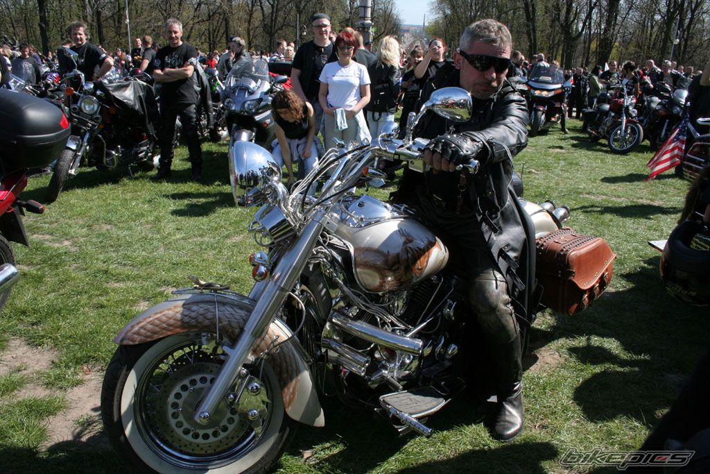 Bike Photo 880238