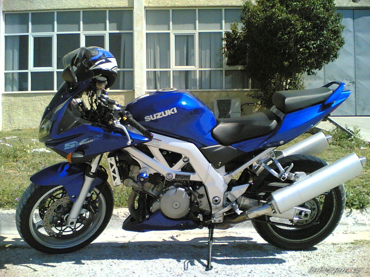 Bike Photo 880442